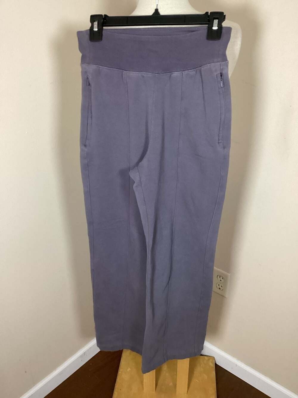 Athleta Coaster Luxe Wide Leg Pant in Purple, Size XXS